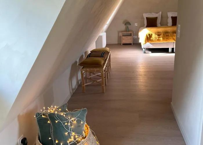 Villa La Longere De *